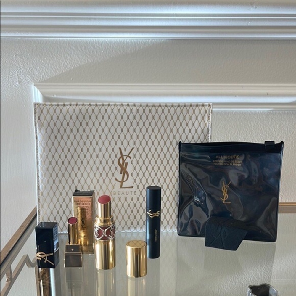 YSL Rouge Volupte # 162 Lipstick and Makeup cosmetic bag Set
